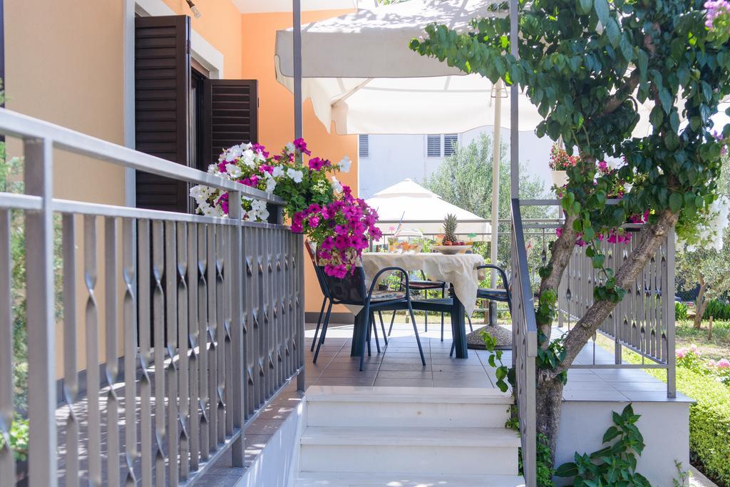 Apartments Grgic Trogir Zimmer foto